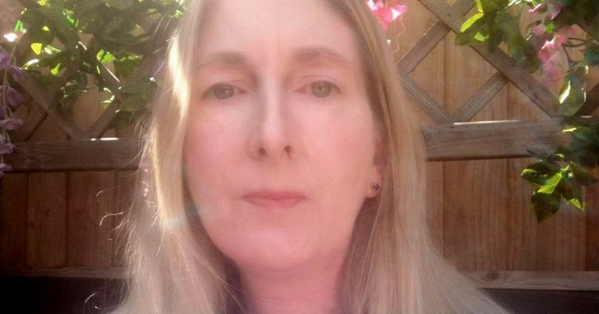 Une femme végétarienne depuis 45 ans a vomi parce que le burger qu’elle a mangé contenait du poulet