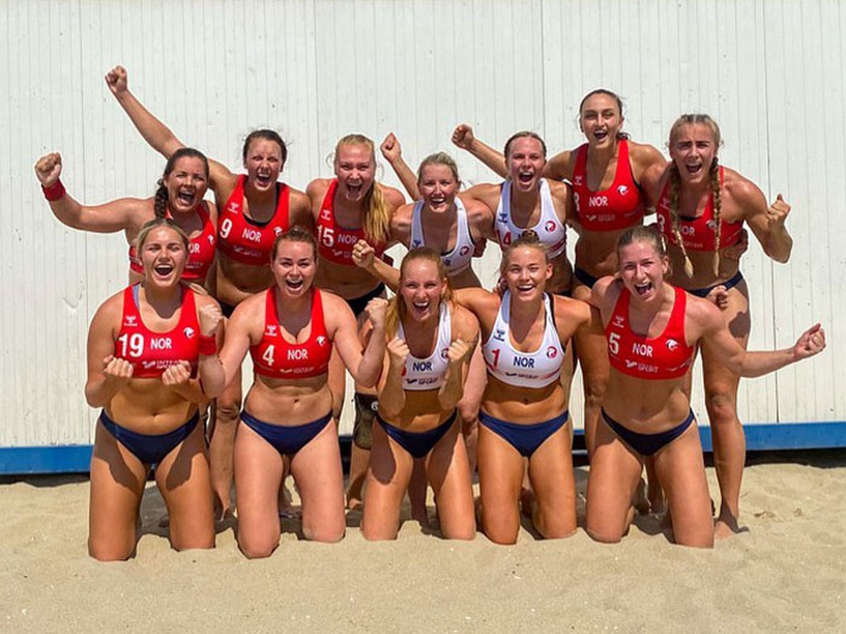 Les gens sont furieux de la décision d’infliger une amende à l’équipe féminine norvégienne de handball pour avoir choisi de porter des shorts plutôt qu’un bas de bikini