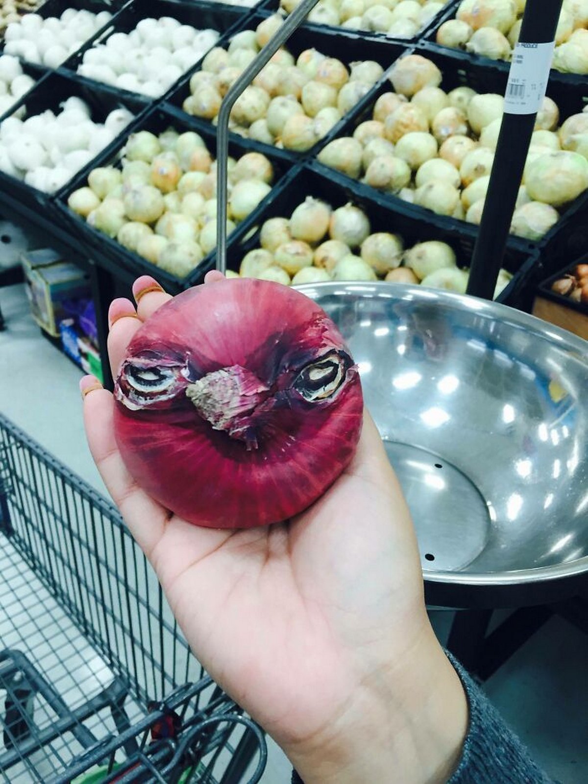 Ces gens ont vu des paréidolies dans des fruits et légumes et n’ont pas hésité à prendre une photo