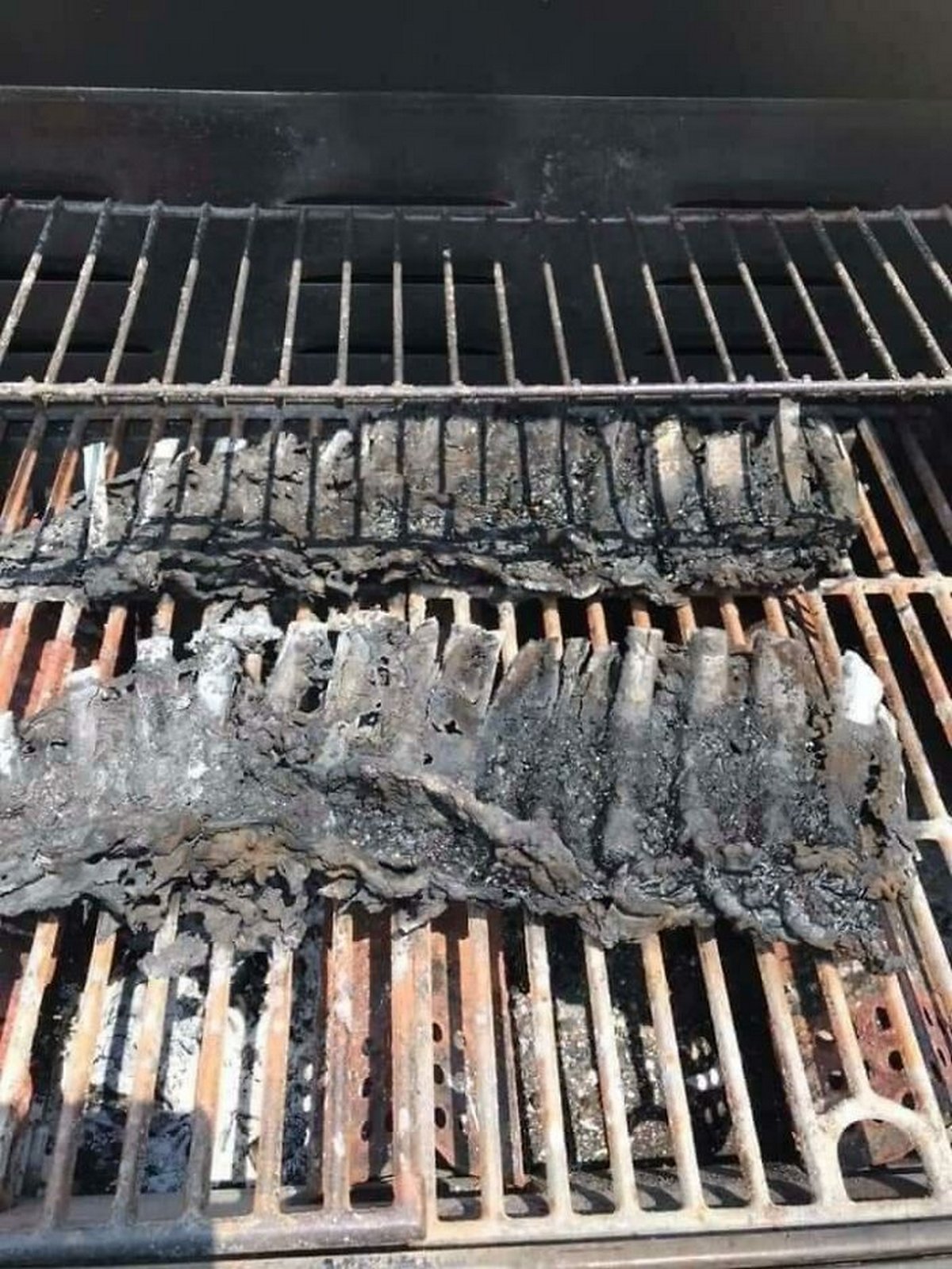 Ces gens ont échoué si lamentablement en cuisine qu’ils ont décidé de partager les photos en ligne