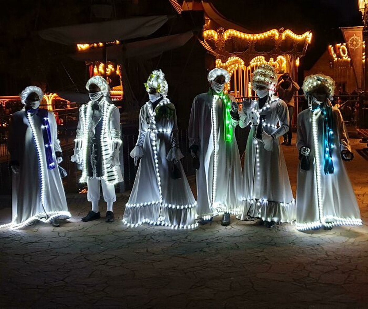 Ces gens ont porté les costumes d’Halloween à un autre niveau