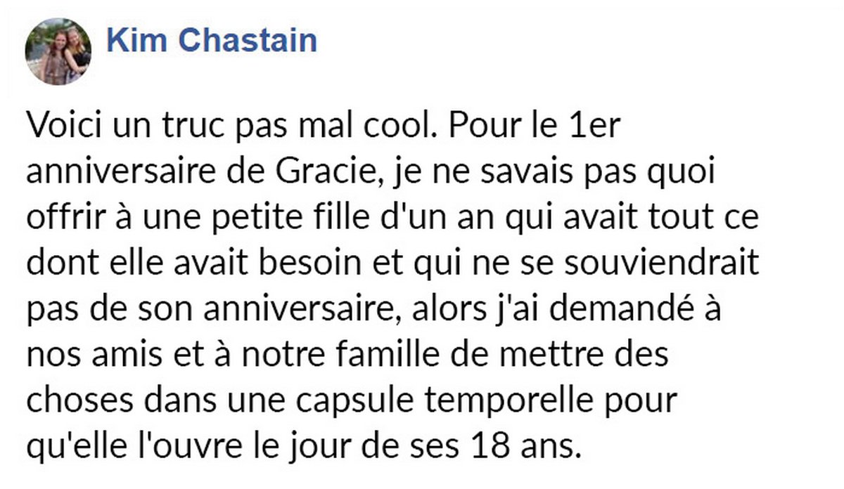 Une fille de 18 ans ouvre une capsule temporelle fabriquée par ses parents et sa famille pour son premier anniversaire et trouve un tas de souvenirs