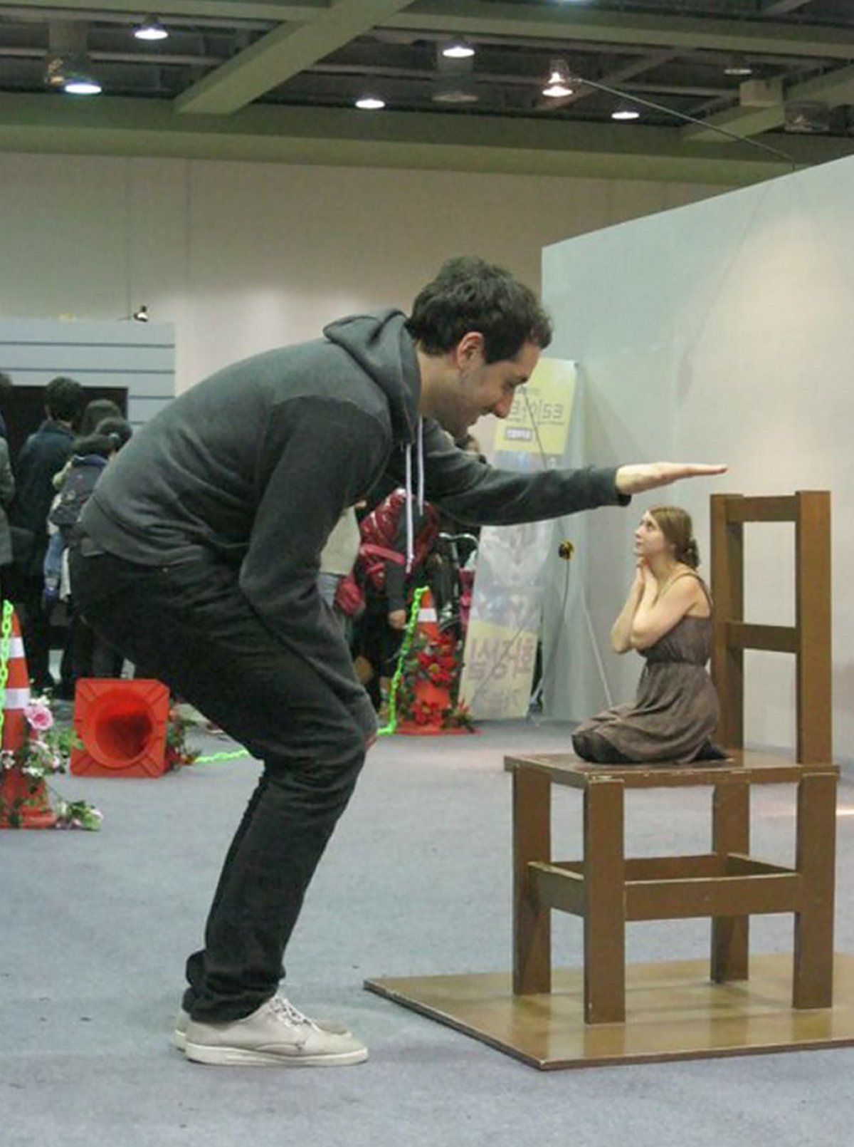 Ces gens ont décidé de s’amuser dans des musées et des galeries d’art