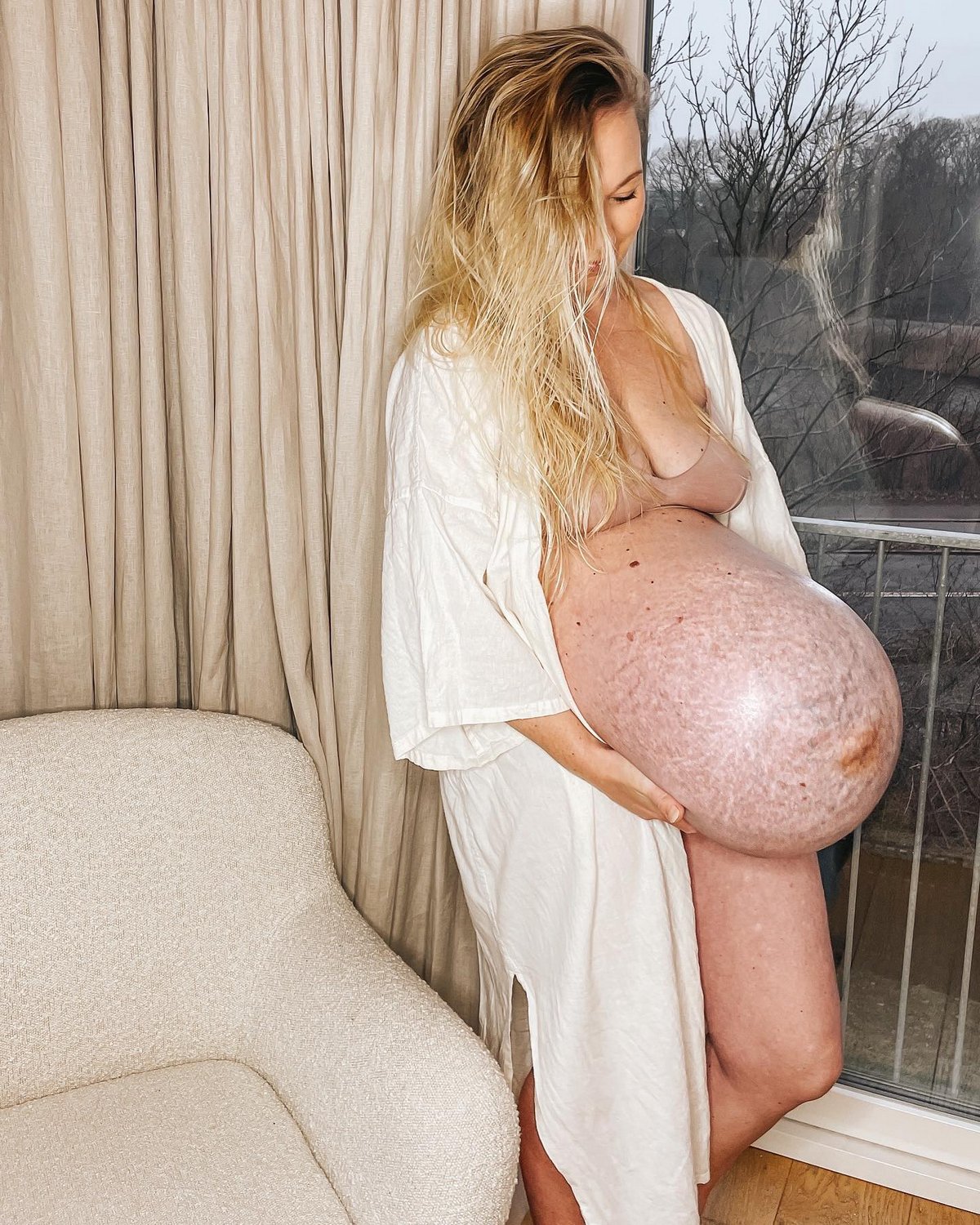 Une maman enceinte montre son ventre « unique » à 35 semaines et laisse les gens sans voix