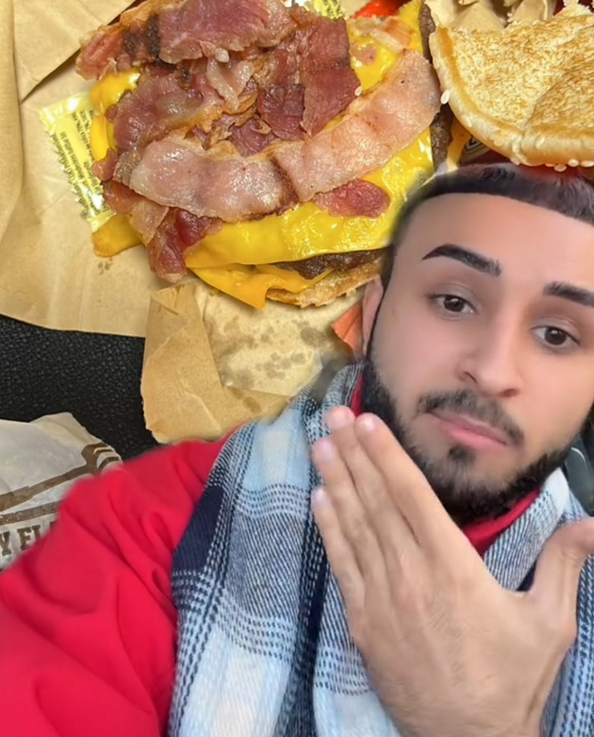 Un musulman a « vomi pendant des jours » après avoir mangé un repas de Burger King « bourré de bacon » par mégarde