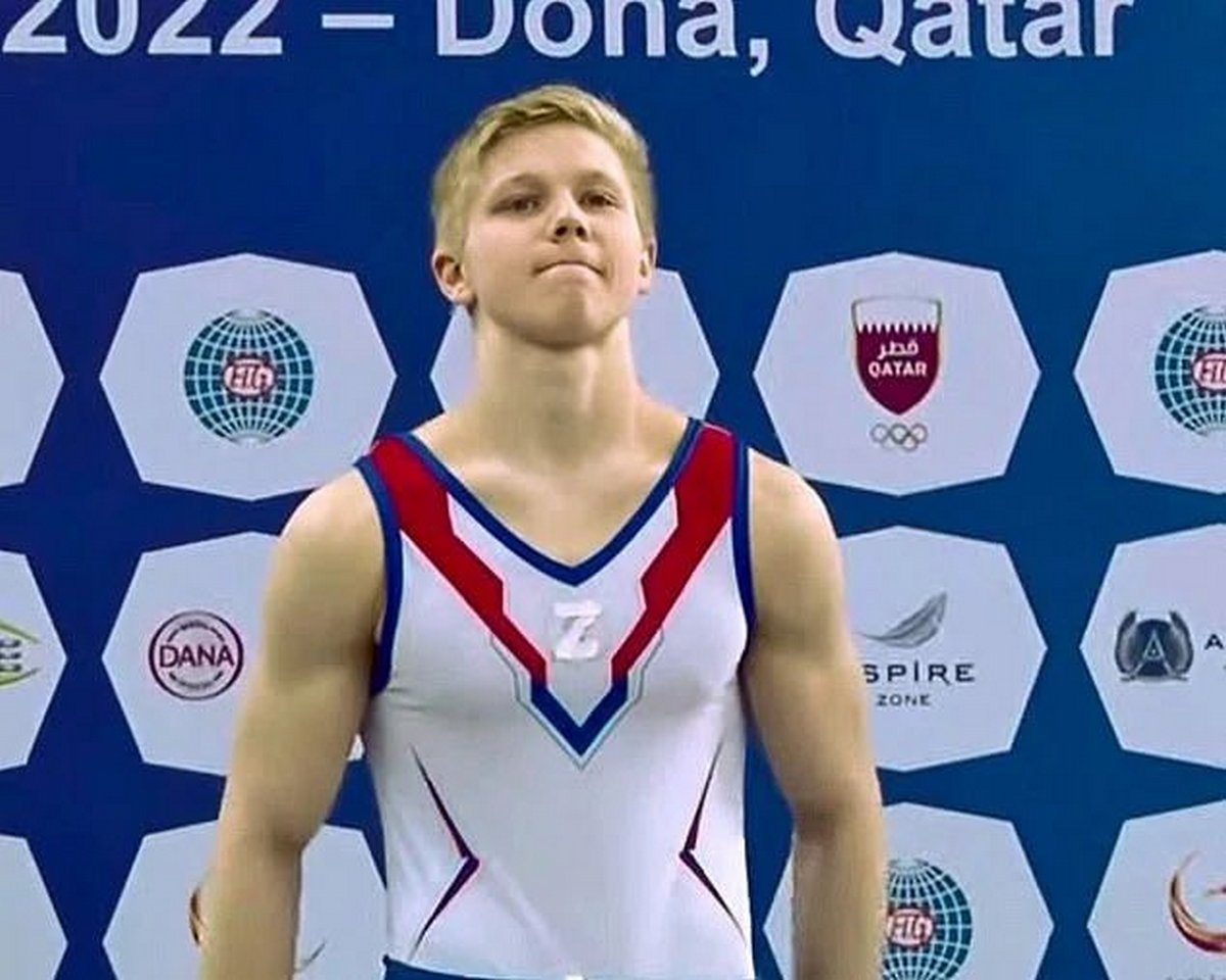 Ce gymnaste russe explique pourquoi il a porté le « symbole de guerre Z » à côté d’un athlète ukrainien