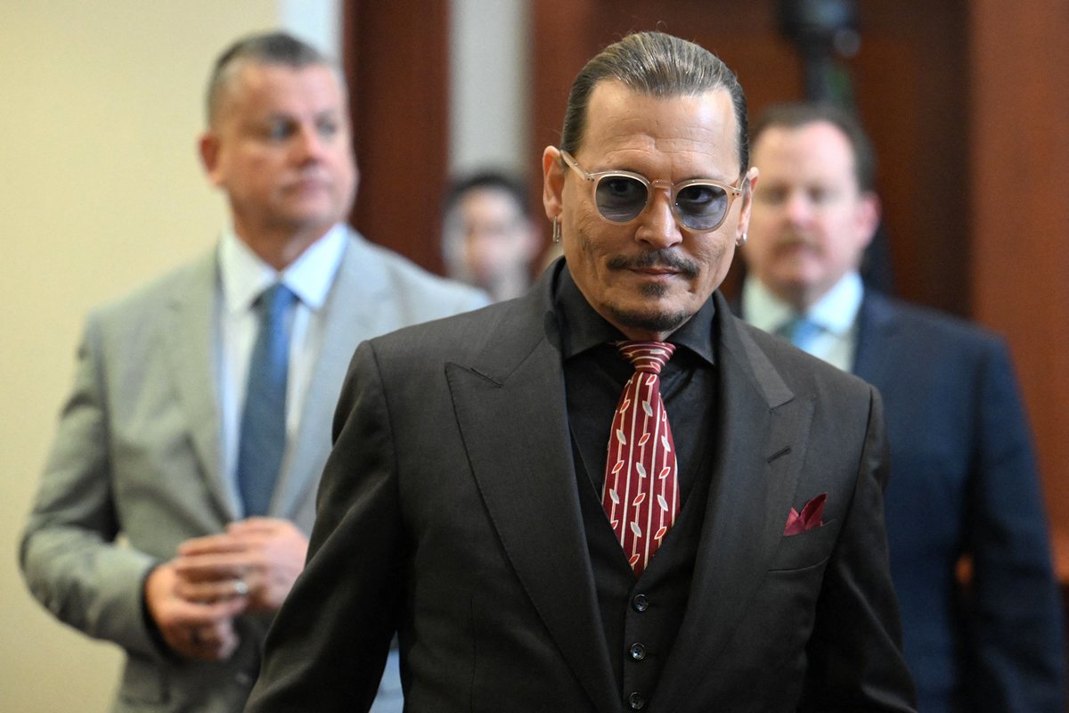 Johnny Depp nie qu’il incarnera Jack Sparrow à nouveau dans Pirates des Caraïbes
