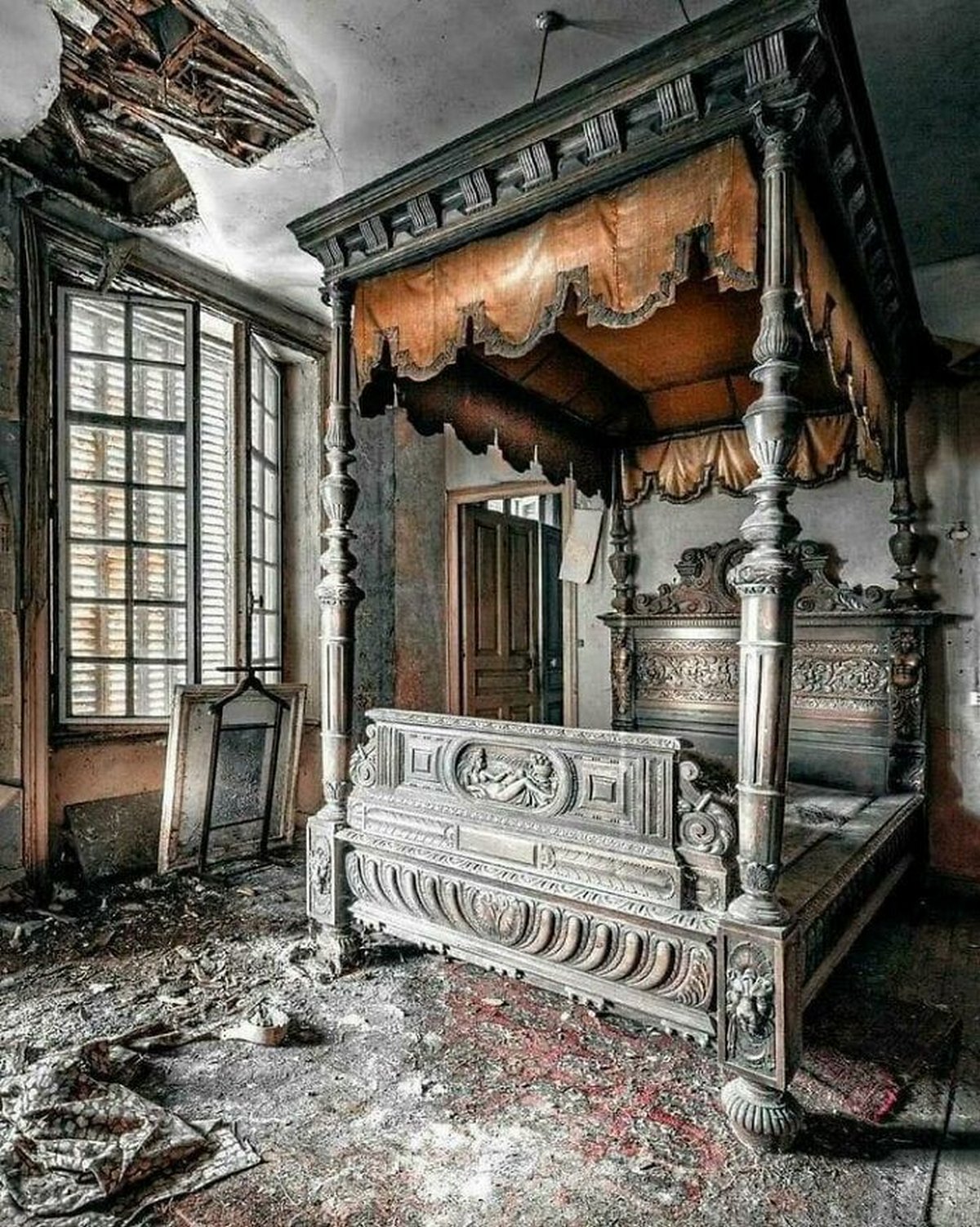 Ces photos glauques de lieux abandonnés ont été partagées par cette page en ligne ! Par Janvier Doyon Lieux-abandonnes-magnifiques-041