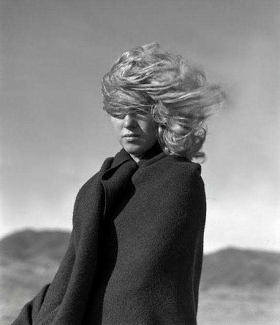 marilyn-monroe-andre-de-dienes-1945-14