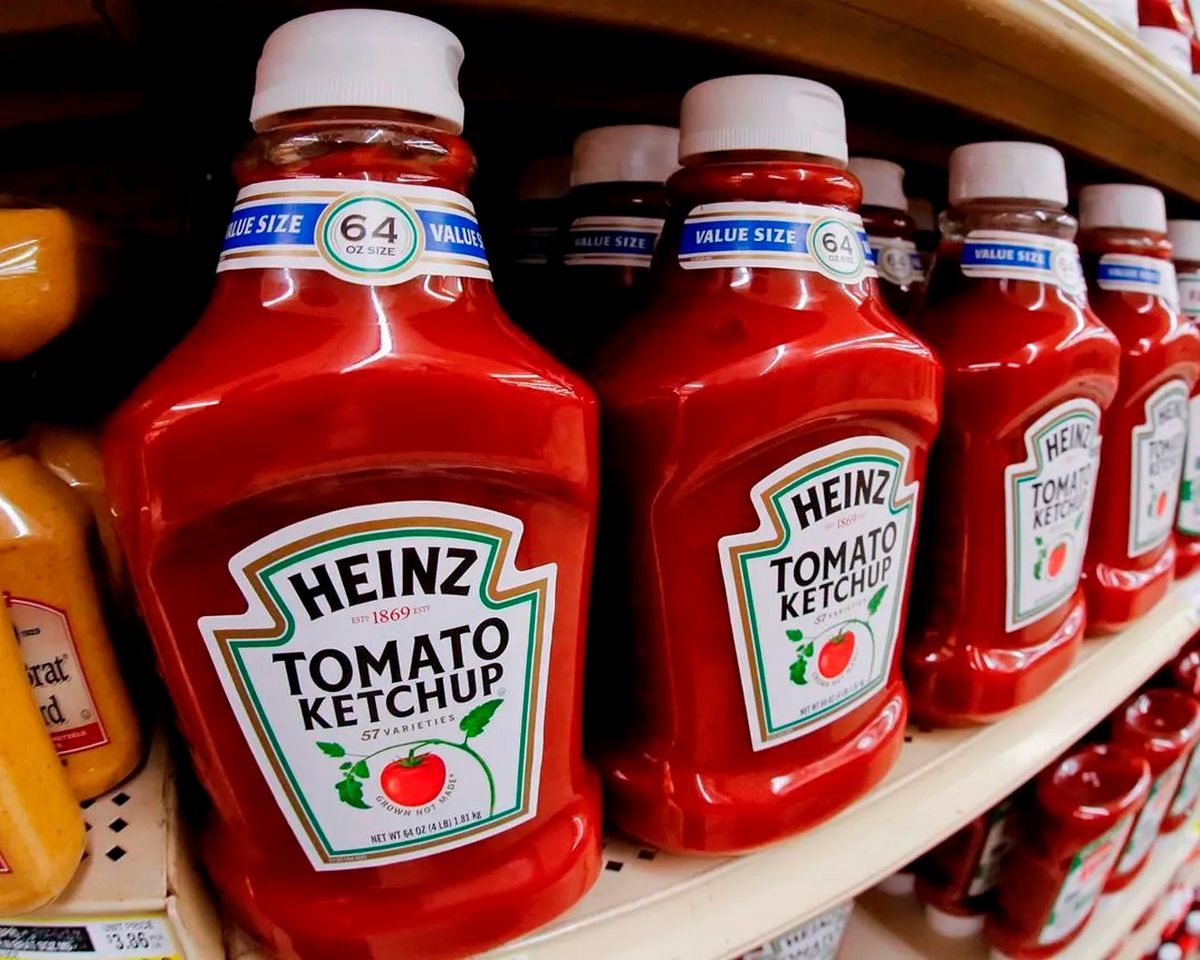 De nombreux fans ont exprimé leur désaccord avec la suggestion de Heinz et ont déclaré qu’ils préféraient le conserver dans le garde-manger.