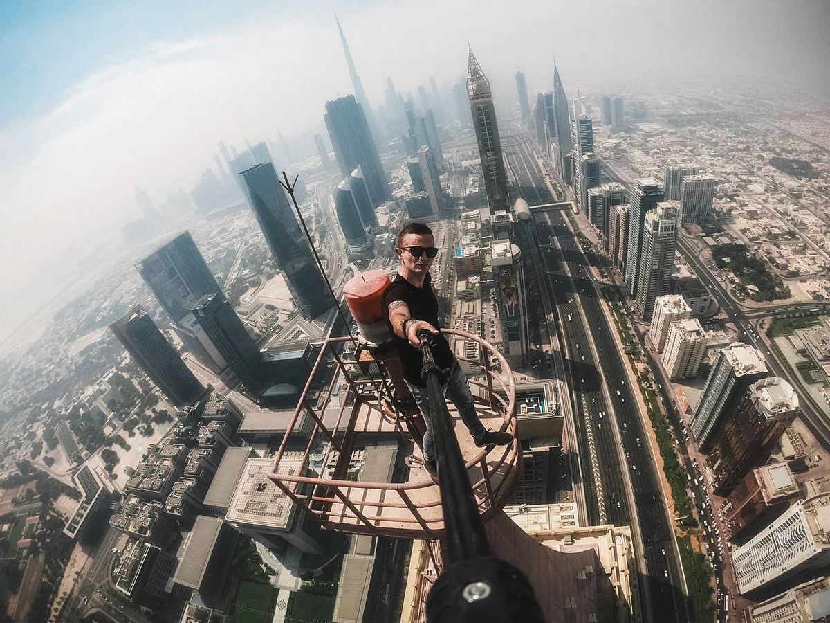 Remi Lucidi est décédé à la suite d’un incident tragique survenu à Hong Kong, après avoir chuté d’un gratte-ciel de 220 mètres de haut qu’il escaladait.