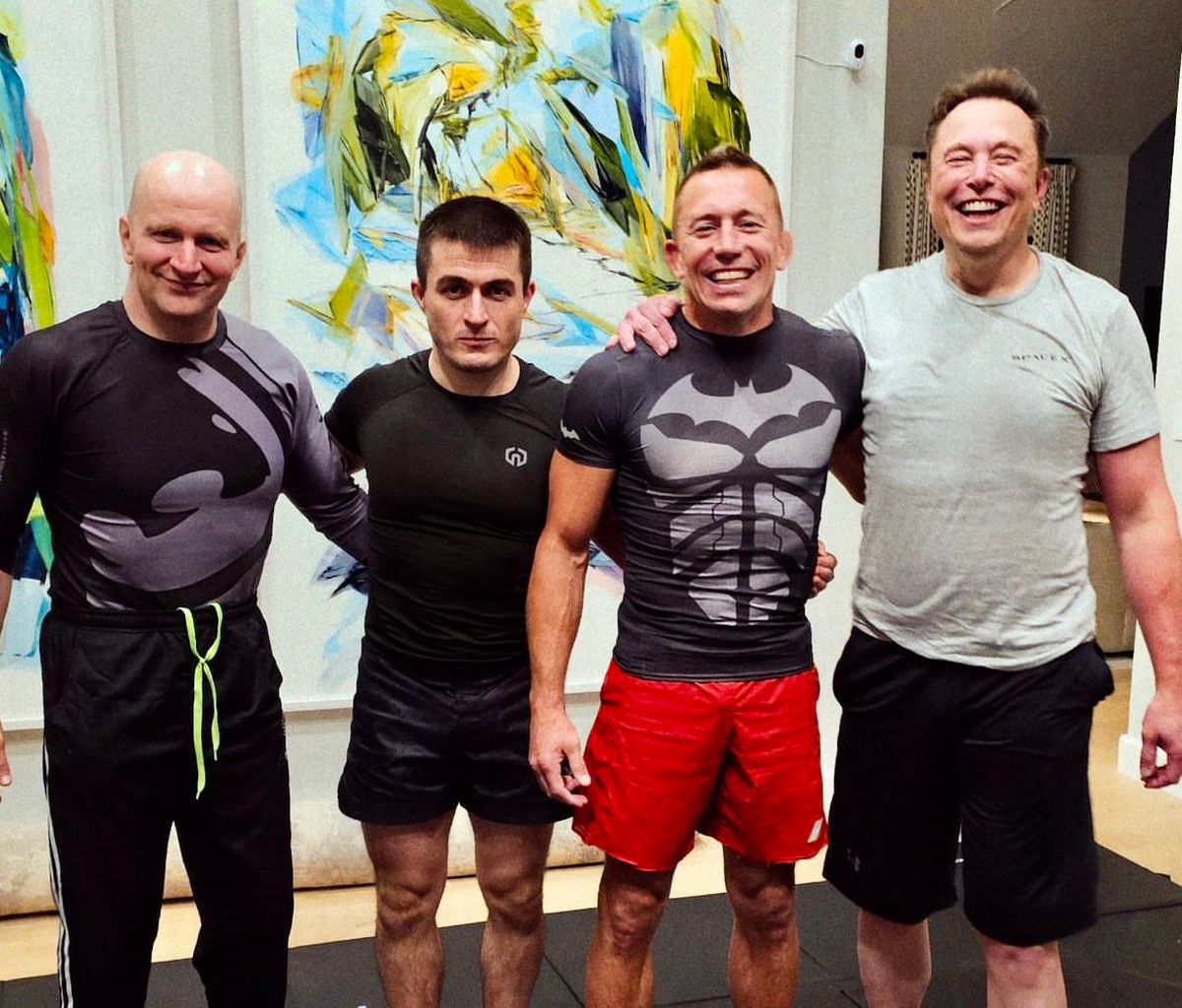 Au cours du mois de juillet, Elon Musk a participé à une séance d’entraînement intense avec le champion québécois de l’UFC Georges St-Pierre.