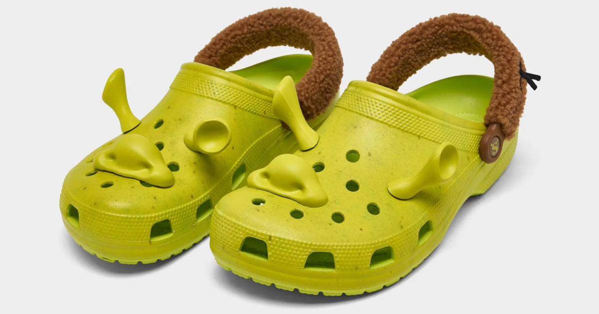 Crocs collabore au lancement d'une chaussure extraordinaire sur le thème de Shrek qui fait des vagues. Crédit photo : Crocs