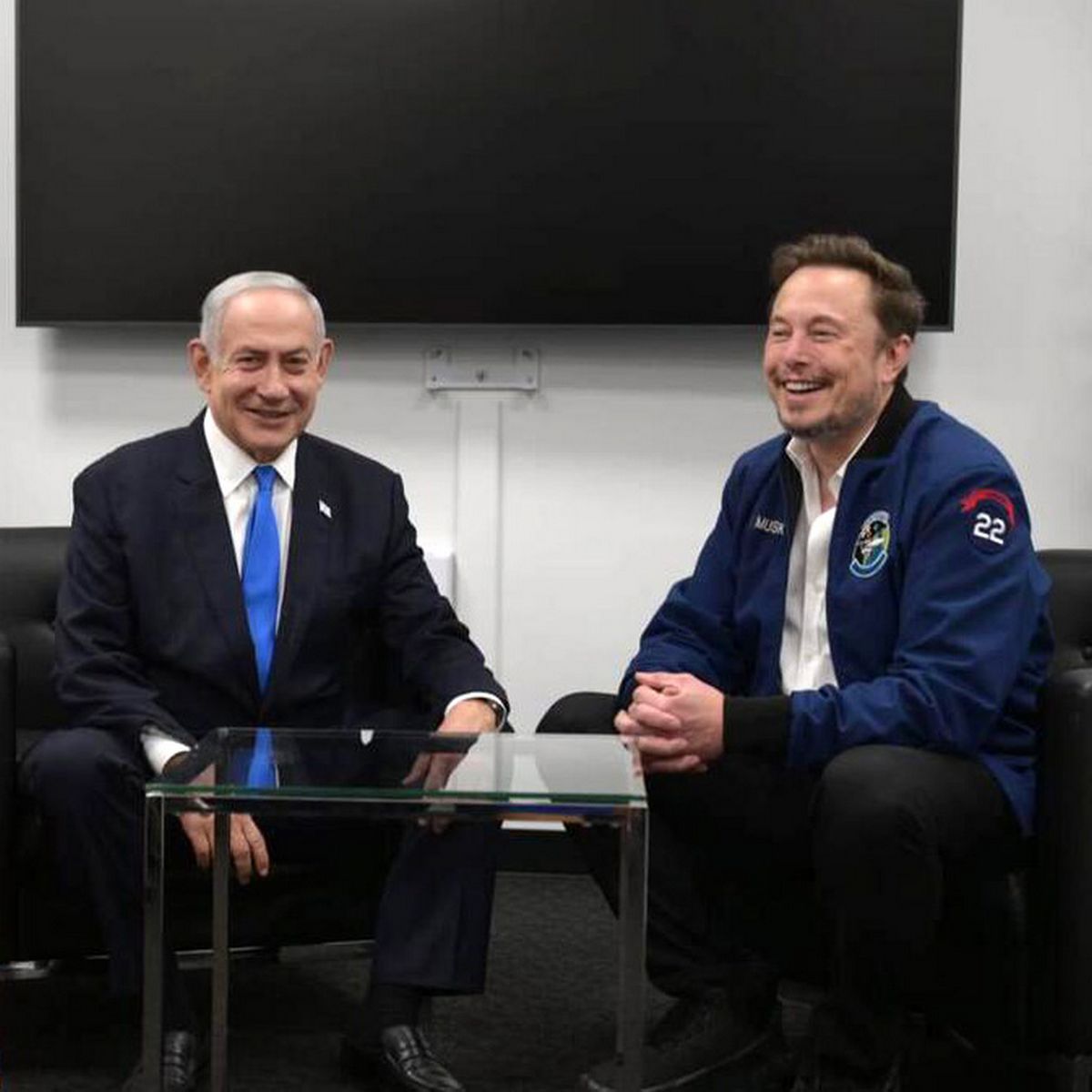 Musk a fait cette annonce lors d'une retransmission en direct sur le web avec le Premier ministre israélien Benjamin Netanyahu.