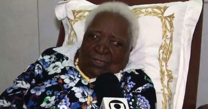 Au Brésil, une femme de 117 ans a fêté son anniversaire avec sa sœur de 107 ans. Cicera Maria dos Santos, née en 1906, serait la femme vivante la plus âgée du monde.